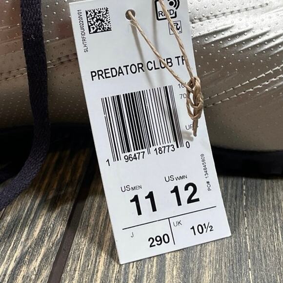 adidas Predator Club TF Soccer Futbol Cleats Boots Turf Metallic M11 W12 IF6398 - Picture 6 of 9